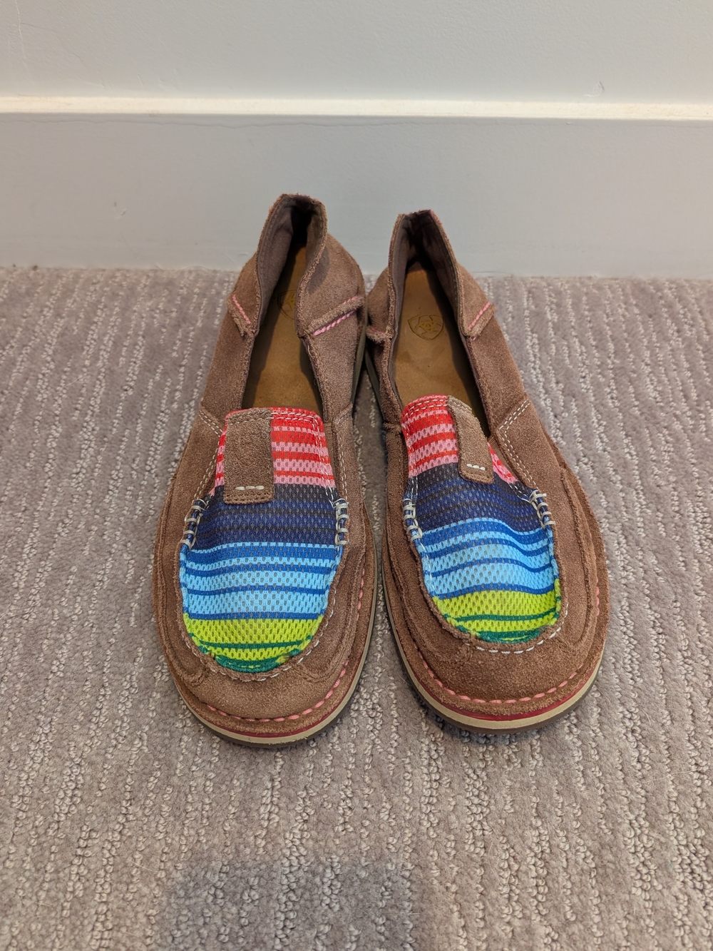 Multi-colored Serape Pattern Ariat Cruisers